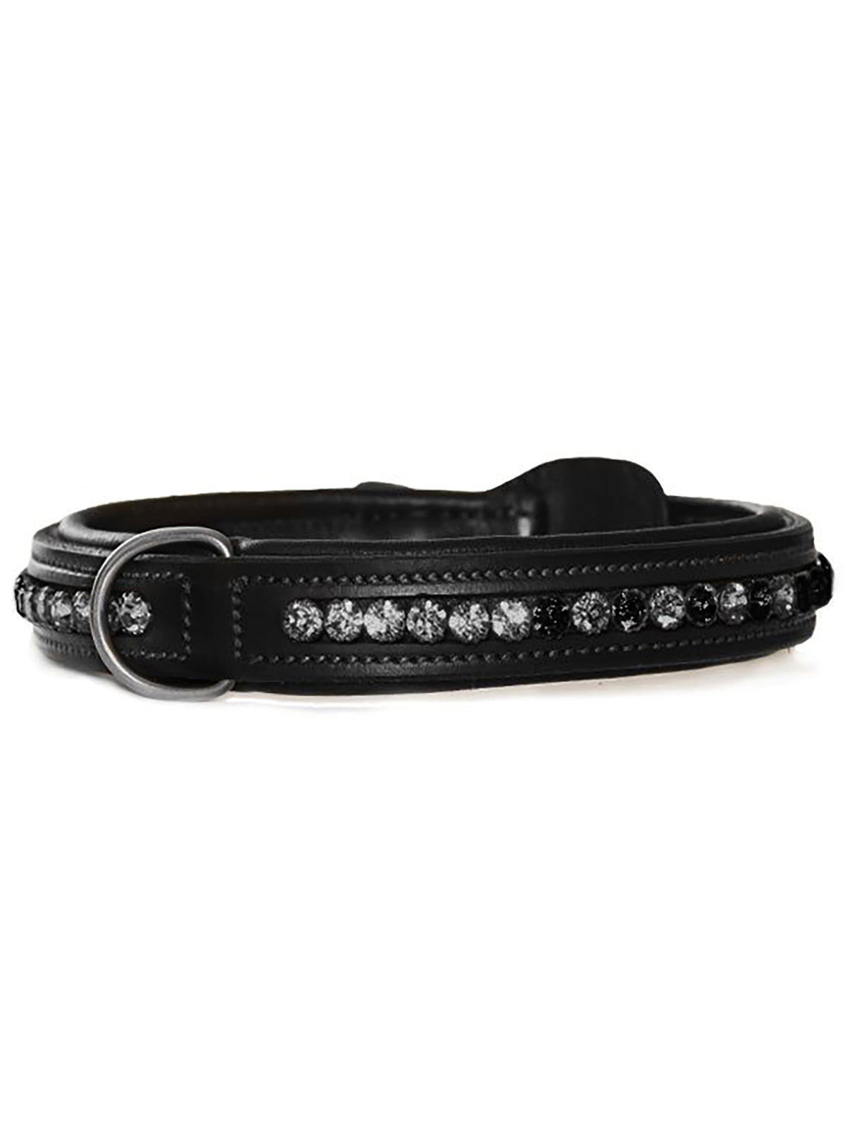 Studiobeeld van Equestrian Stockholm Hondenhalsband Faded Black met Preciosa-kristallen met verloop en zilveren beslag.