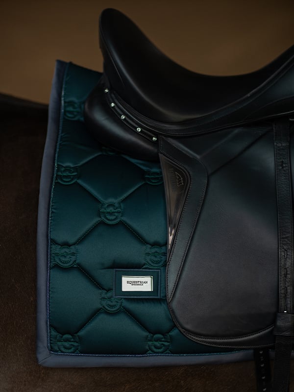 Dressage Saddle Pad Dramatic Monday