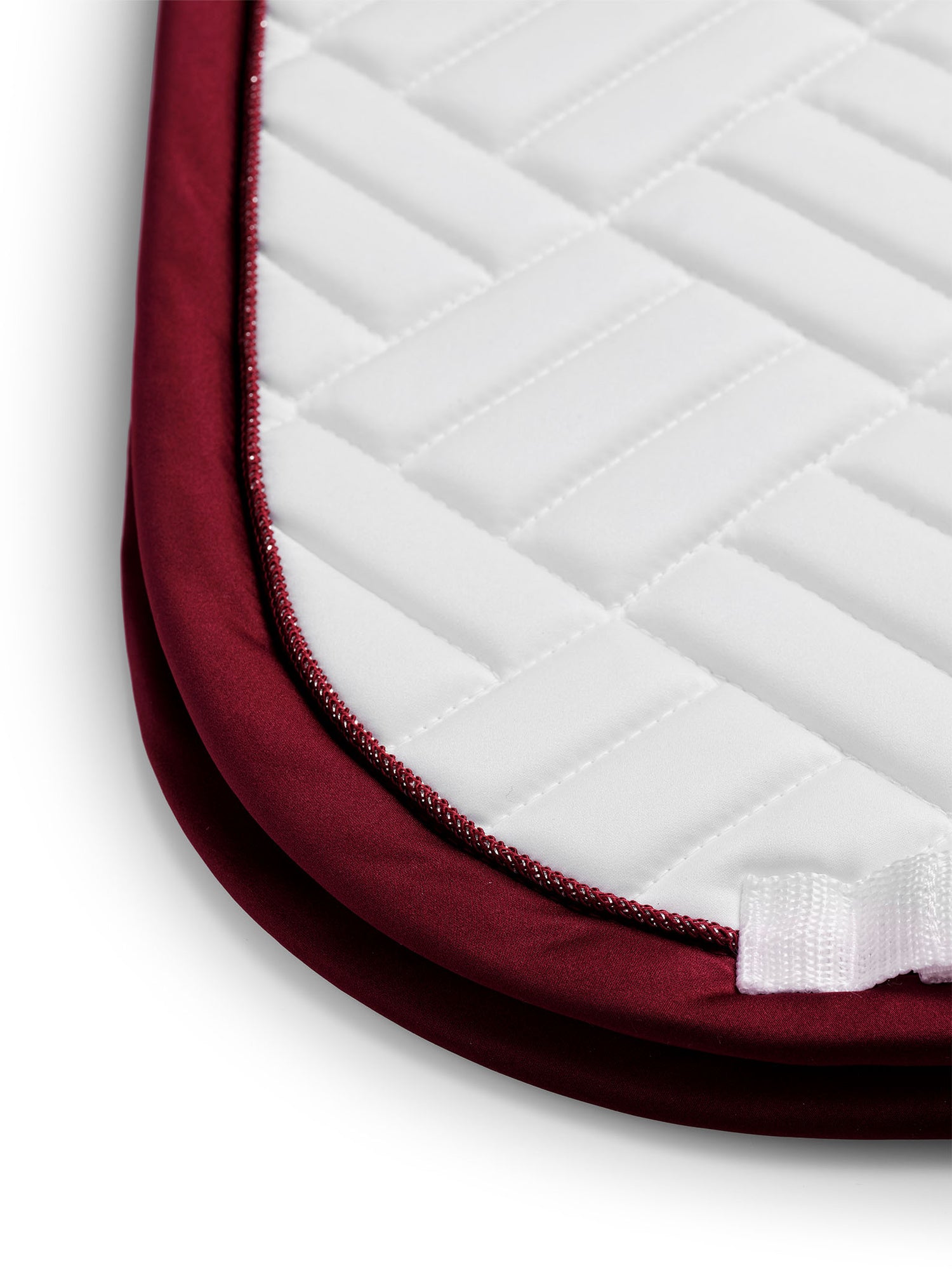 Tapis de Dressage Modern White Merlot