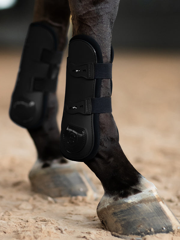 Anatomic Tendon Boots Black Edition