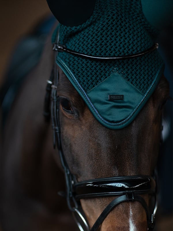 Soundless Ear Bonnet Dramatic Monday