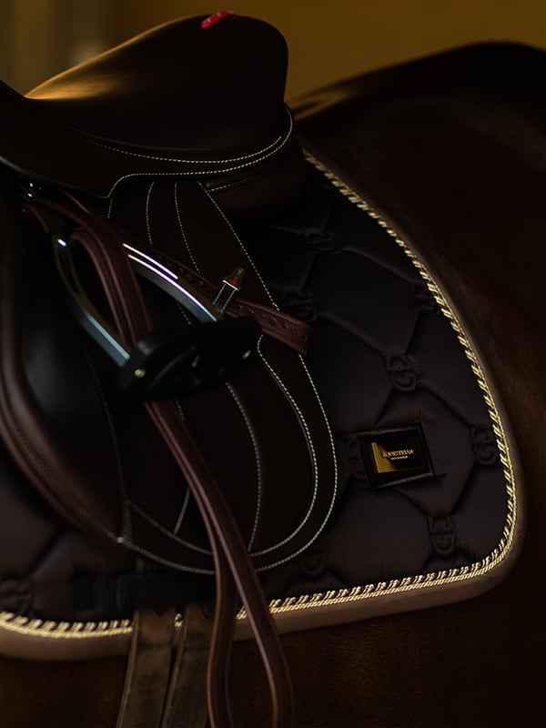 Jump Saddle Pad Golden Brown