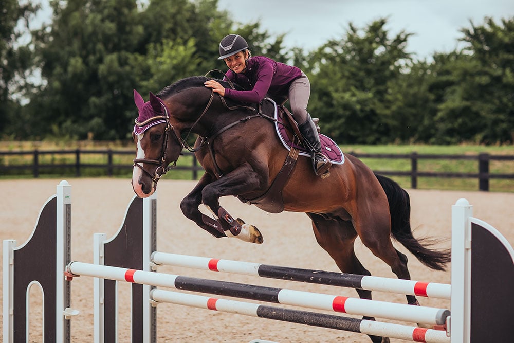 Spring Zadeldekje Purple White Edge