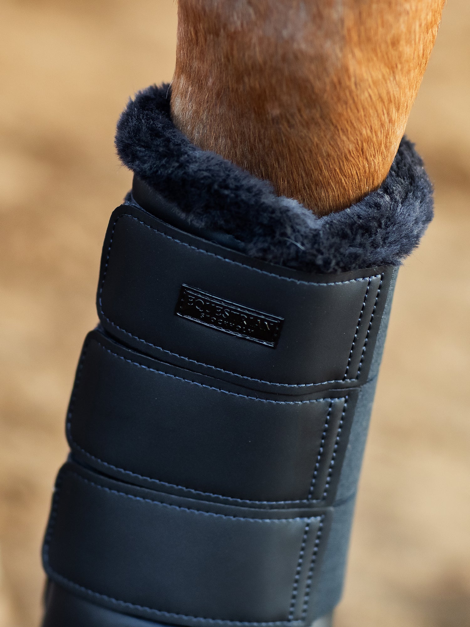 Brushing Boots Clean Navy