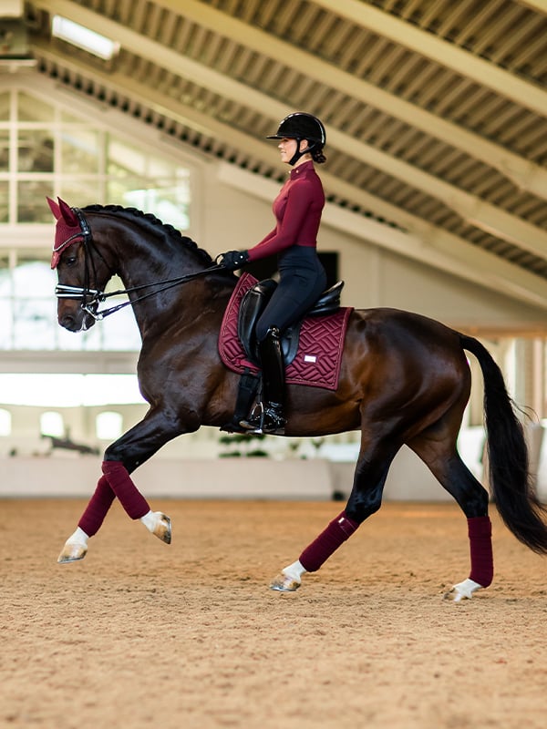 Dressage Saddle Pad New Maroon