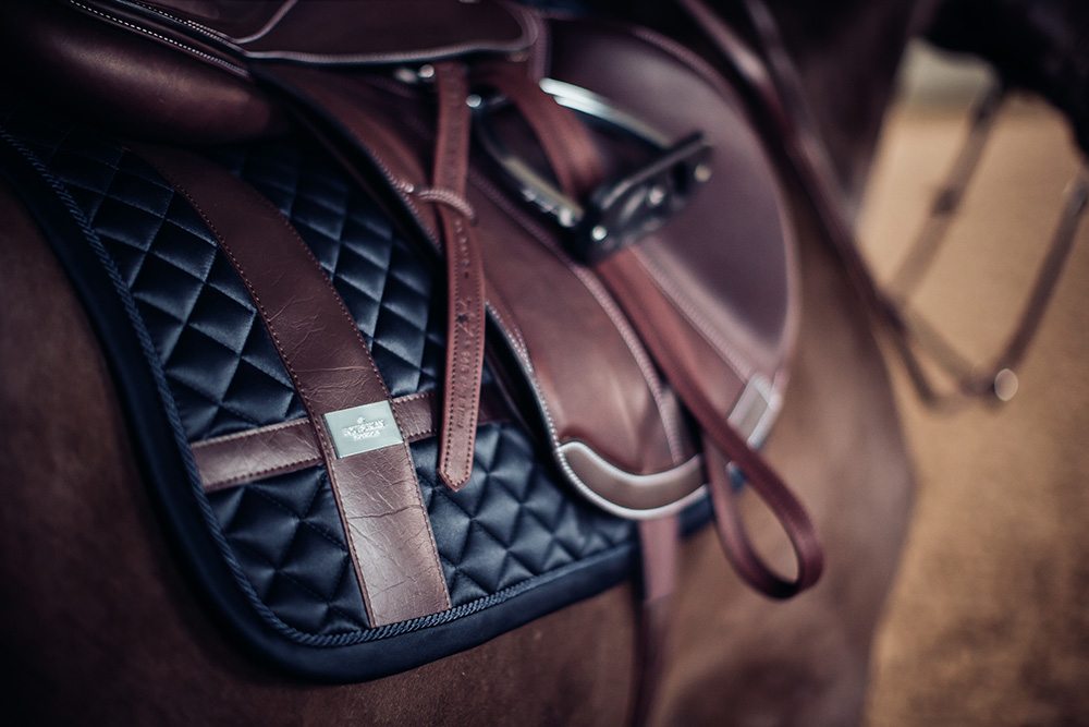 Spring Zadeldekje Leather Deluxe Silver