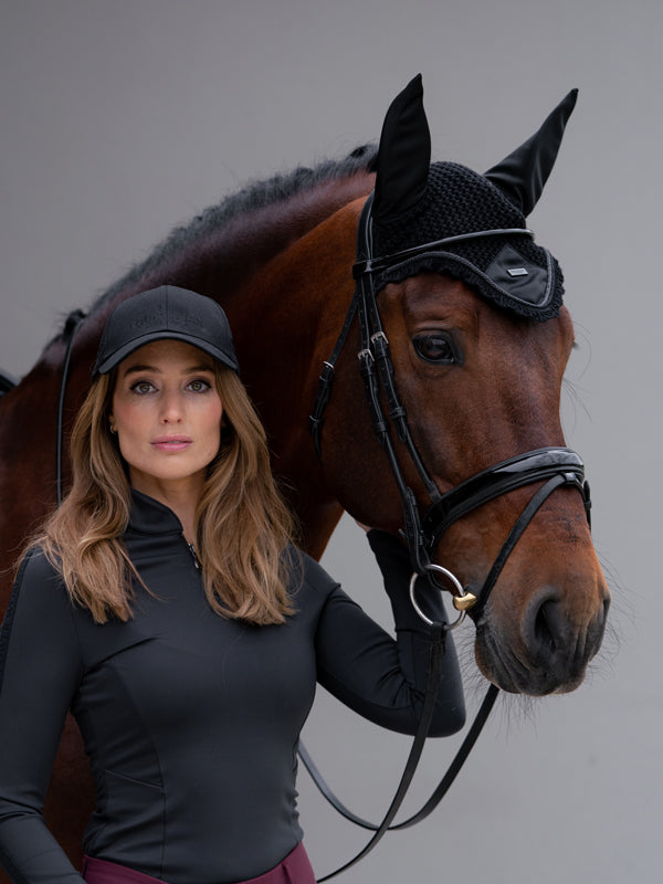 Ear Bonnet Total Eclipse