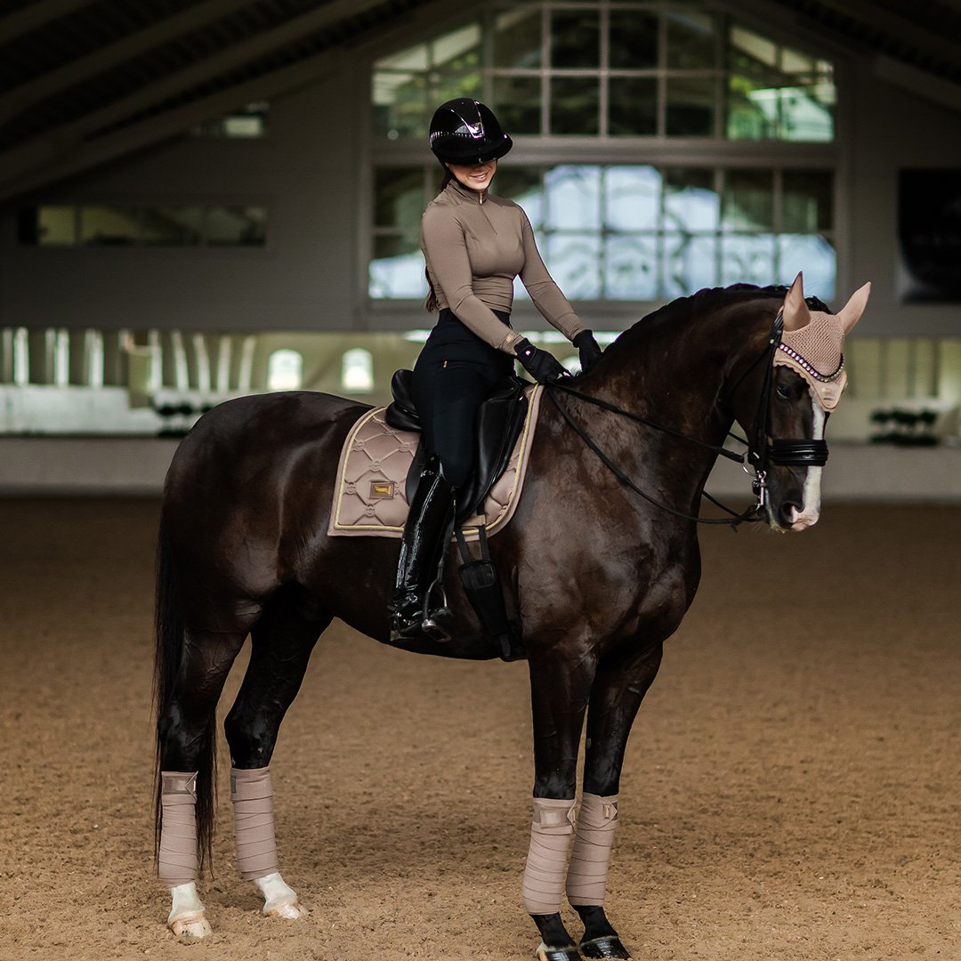 Champagne – Equestrian Stockholm