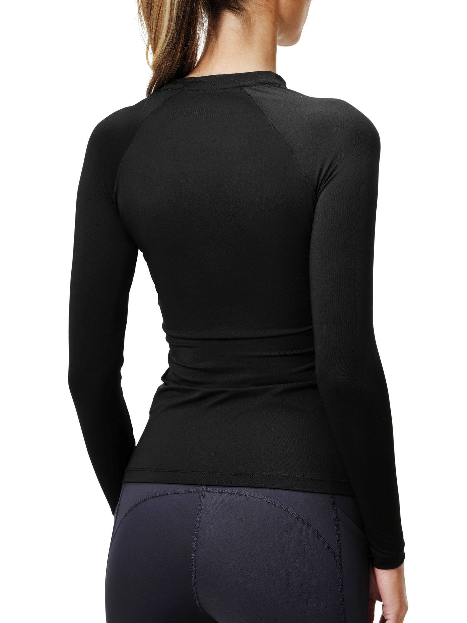 Dynamic Base Layer Top Black