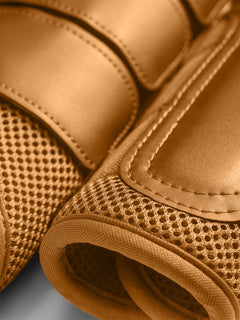 Image studio des guêtres mesh Equestrian Stockholm Chestnut avec mesh 3D et sangles en cuir synthétique.