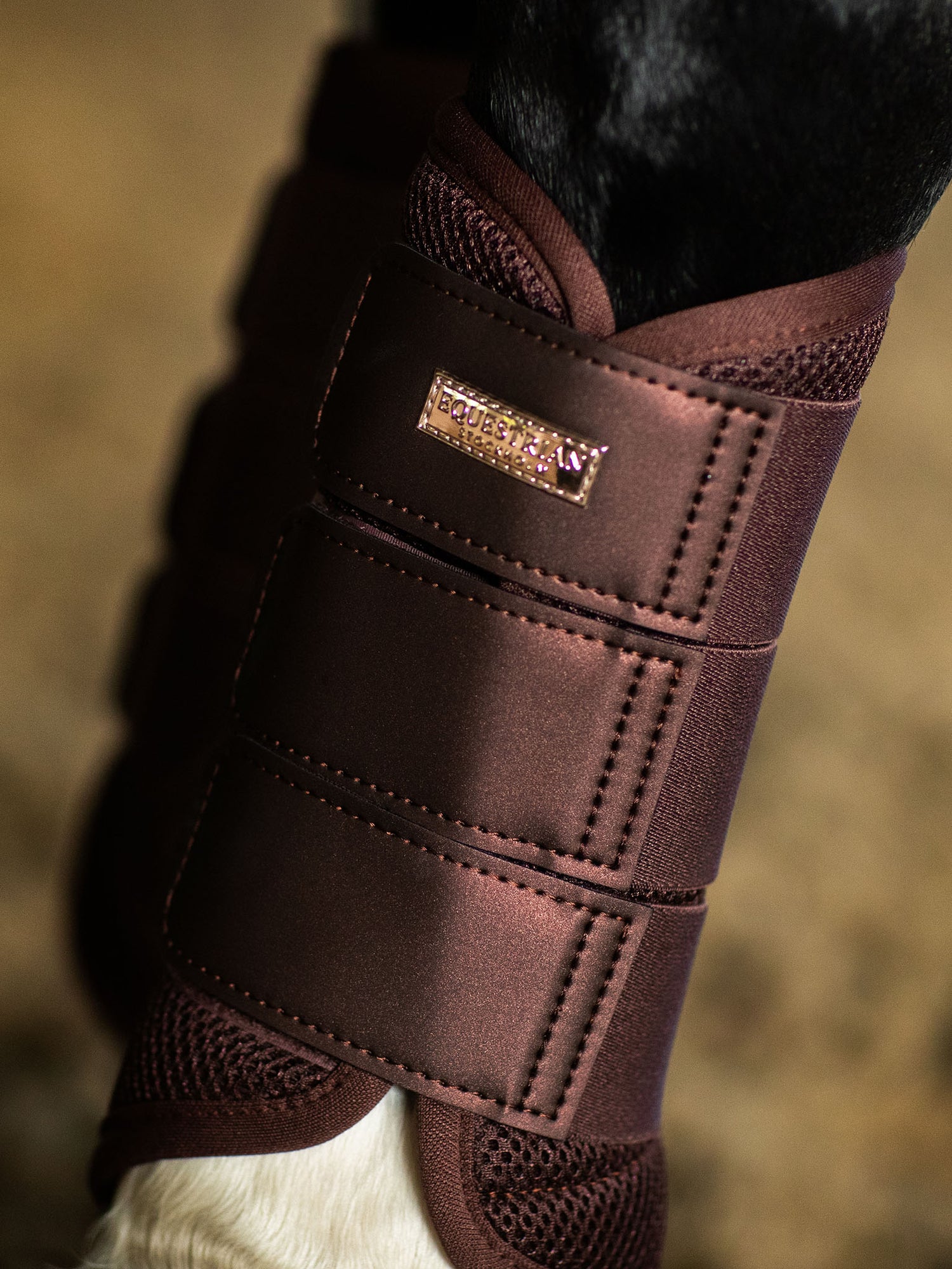 Mesh Brushing Boots Endless Glow