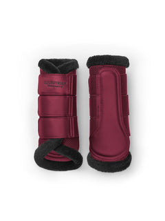 Image studio des guêtres fermées Equestrian Stockholm Fur Mesh Merlot avec fausse fourrure noire et mesh 3D.