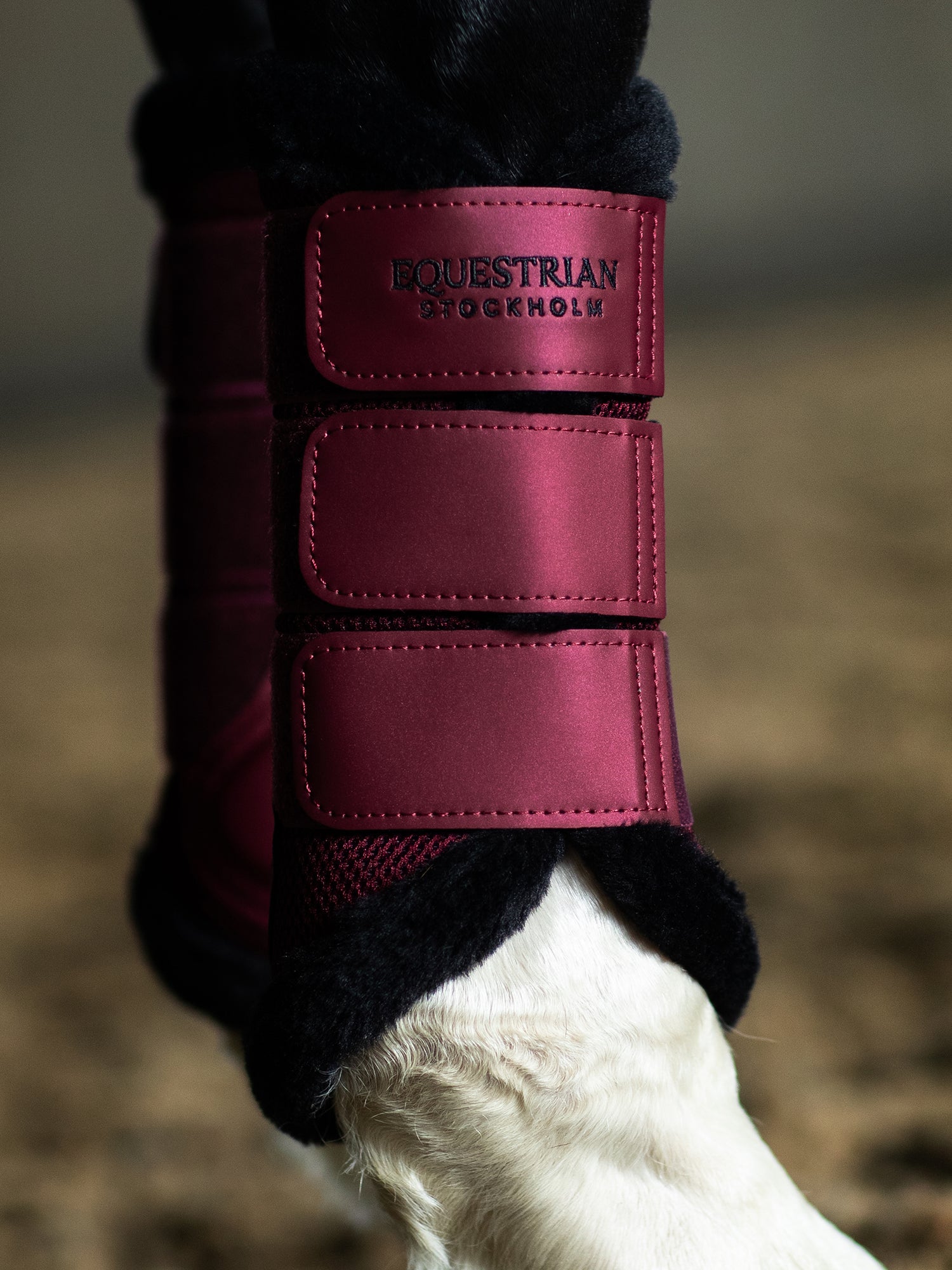 Fur Mesh Brushing Boots Merlot