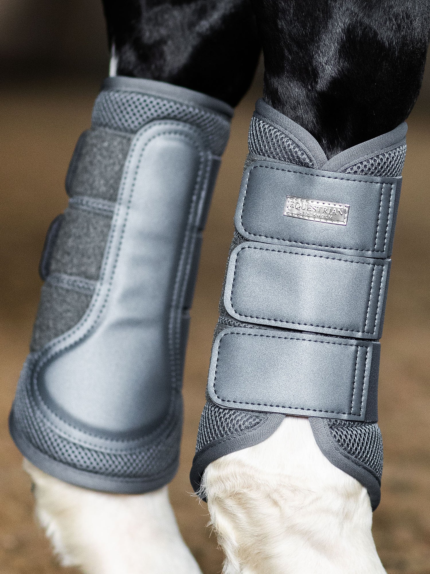 Mesh Brushing Boots Metallic Blue
