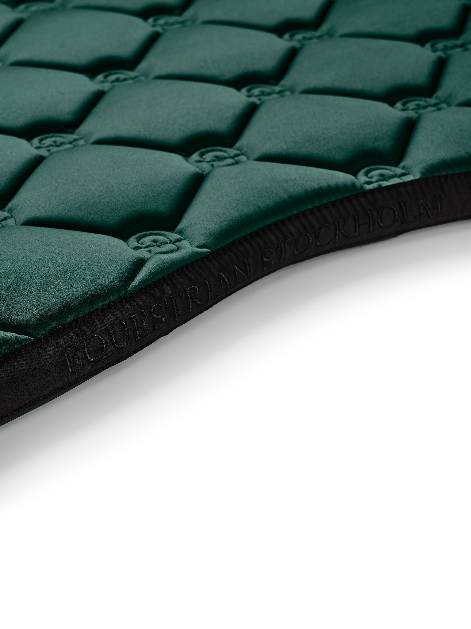SOMÈS SADDLE オリーブグリーン ノートパッド Jump Saddle Pad Sycamore Green | Equestrian Stockholm