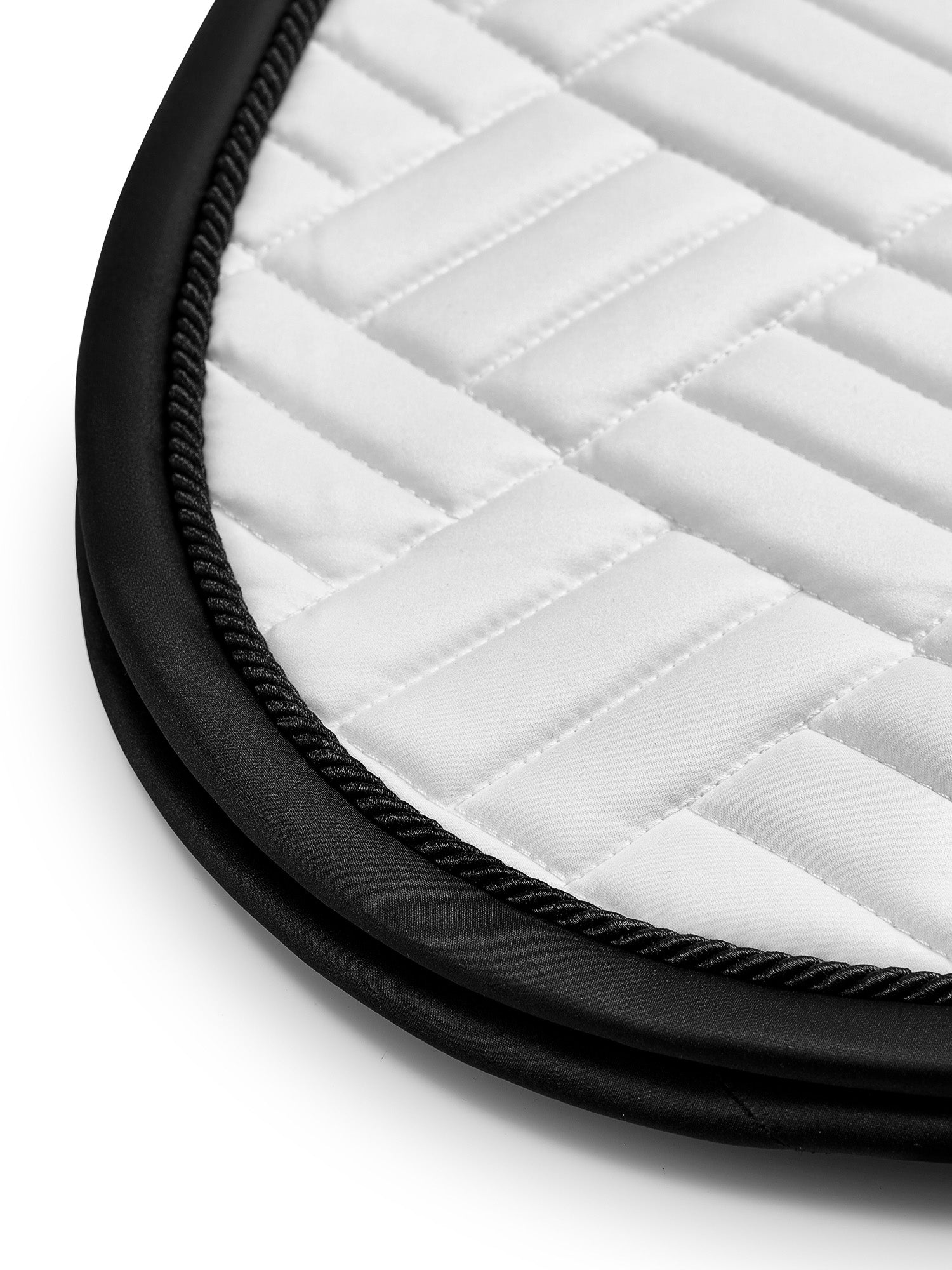 Jump Saddle Pad Modern White Black Edition