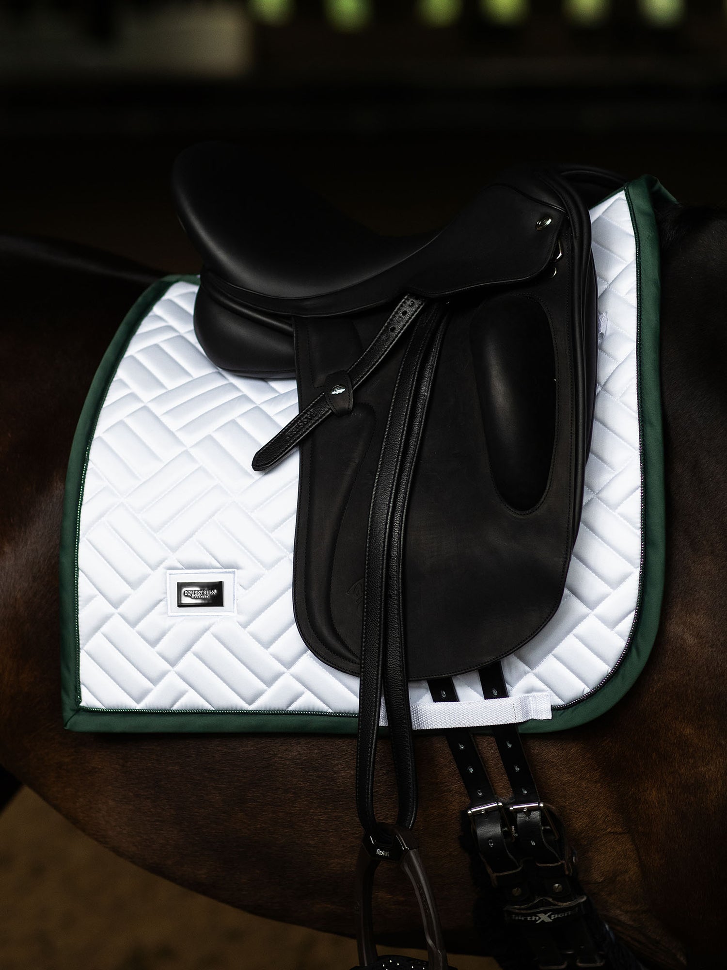 Dressage Saddle Pad Moden White Sycamore Green