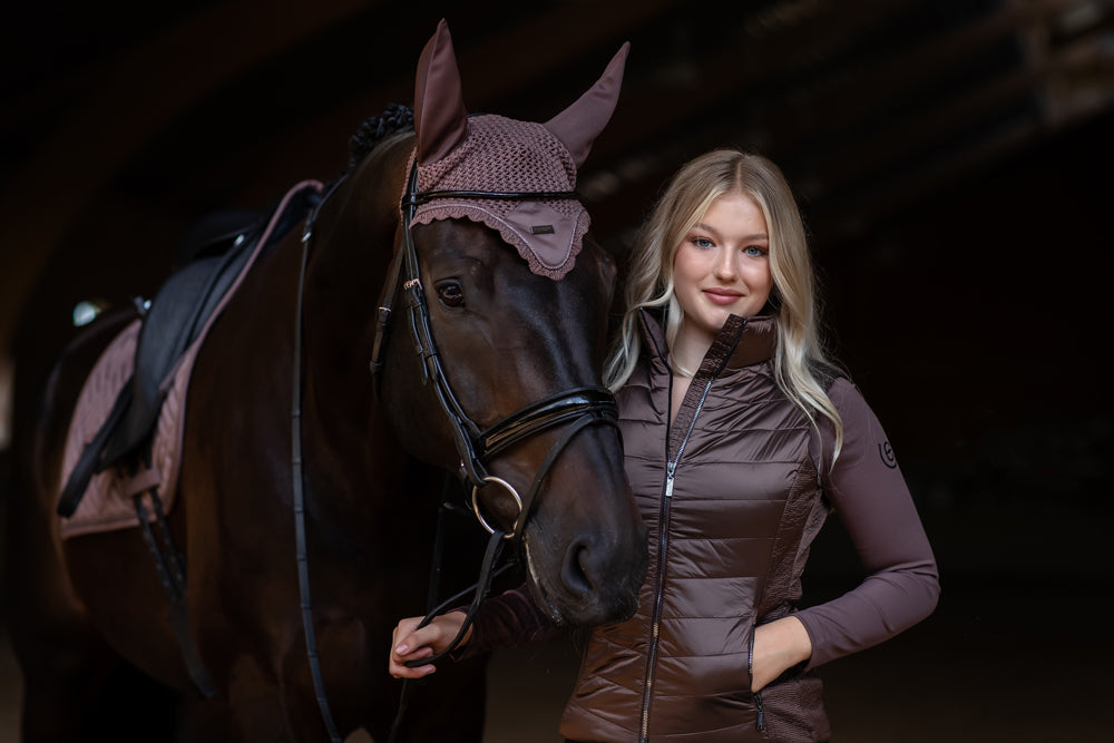 Equestrian Vest Amaranth