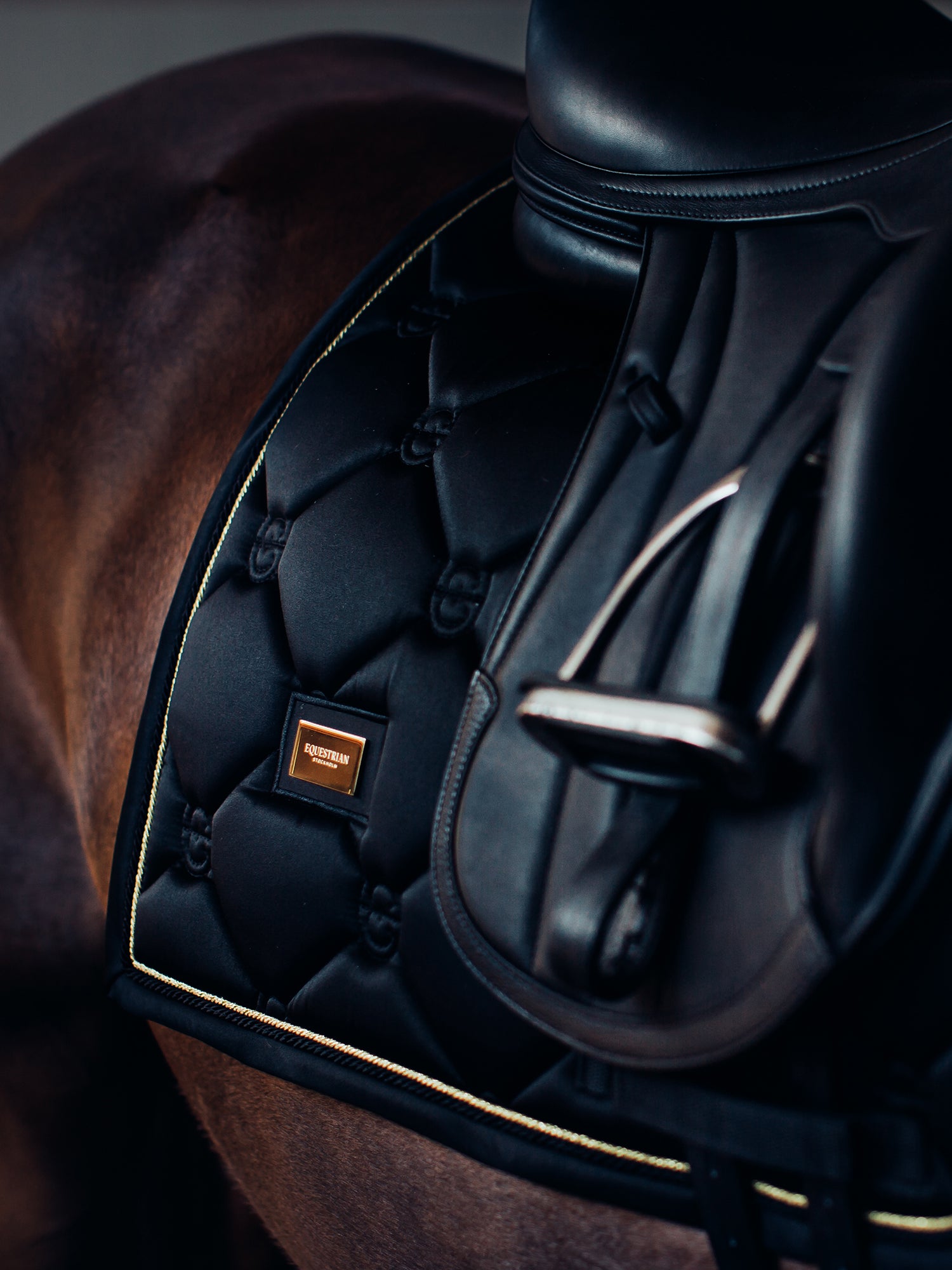 Dressage Saddle Pad Black Gold