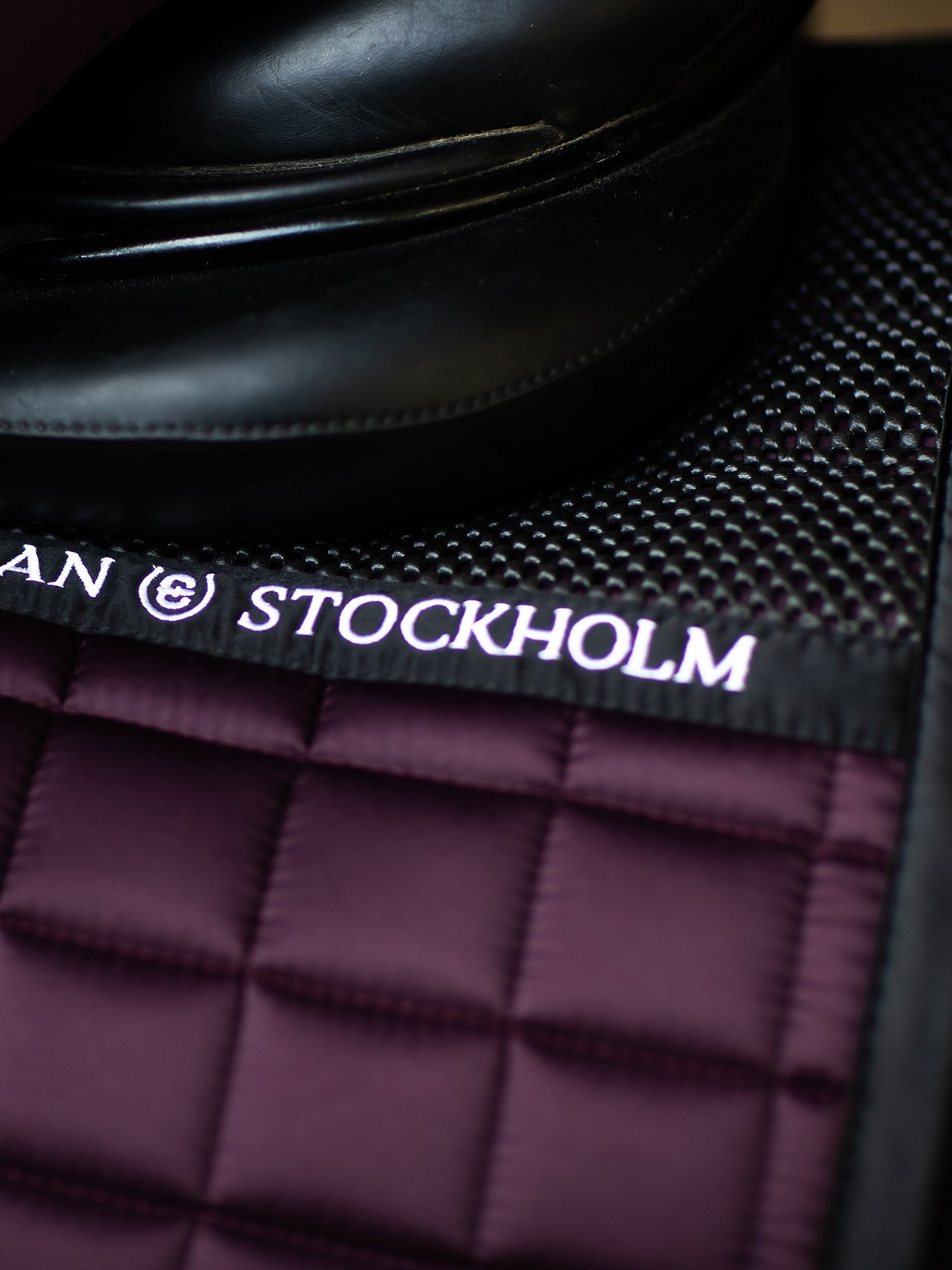 Dressage Saddle Pad Performance Black Raven