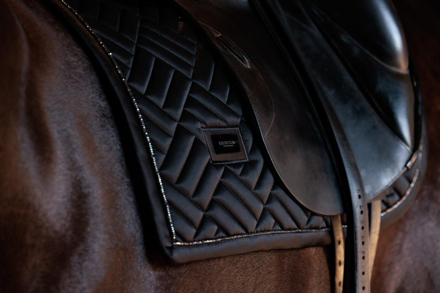 Dressage Saddle Pad Modern Black