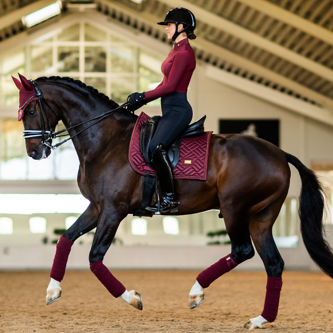 New Maroon – Equestrian Stockholm