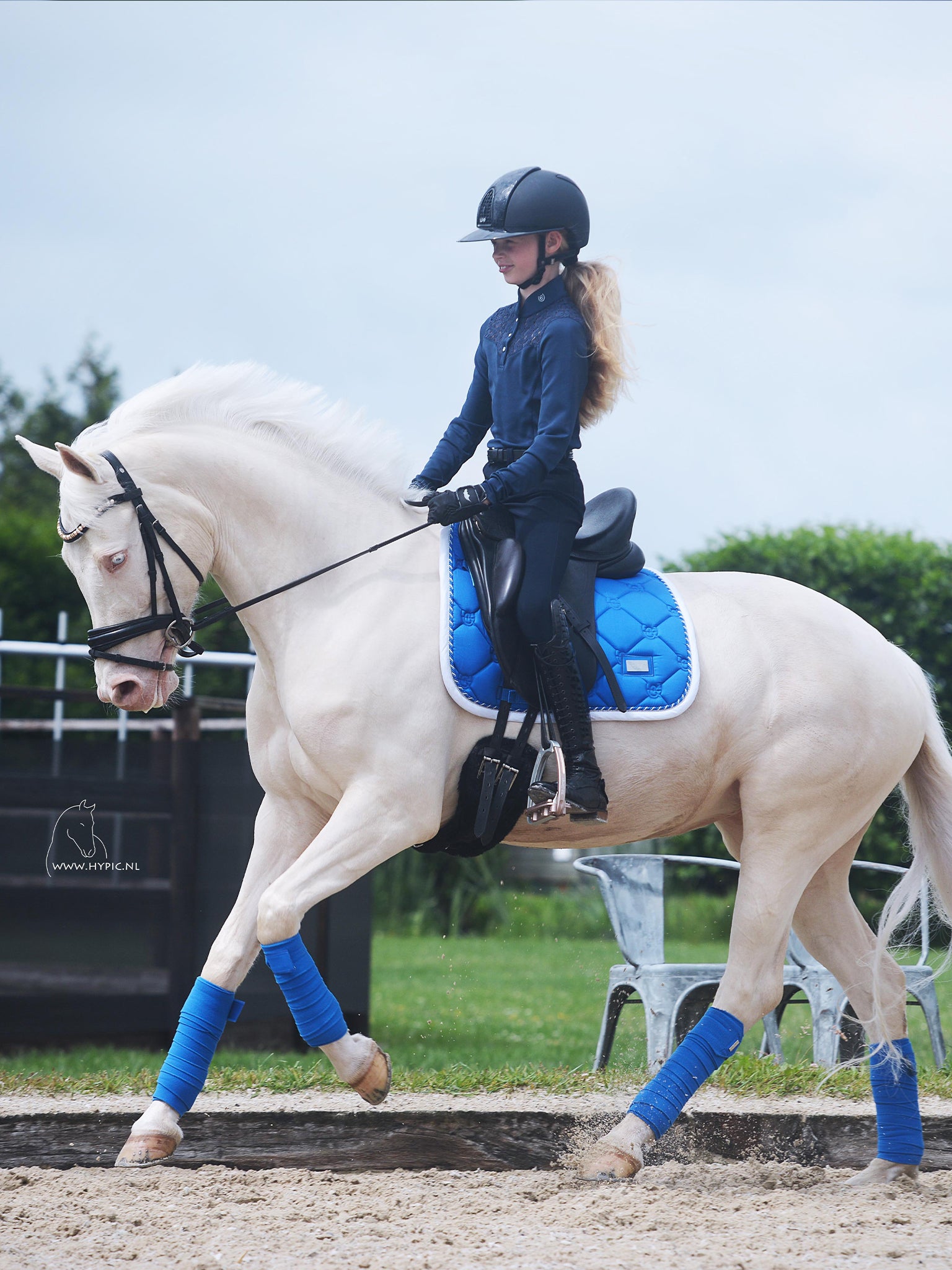 Dressage Saddle Pad Sapphire | Equestrian Stockholm