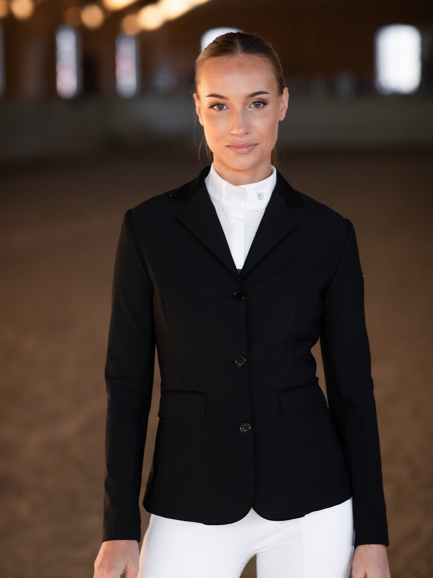Classic Show Jacket Black