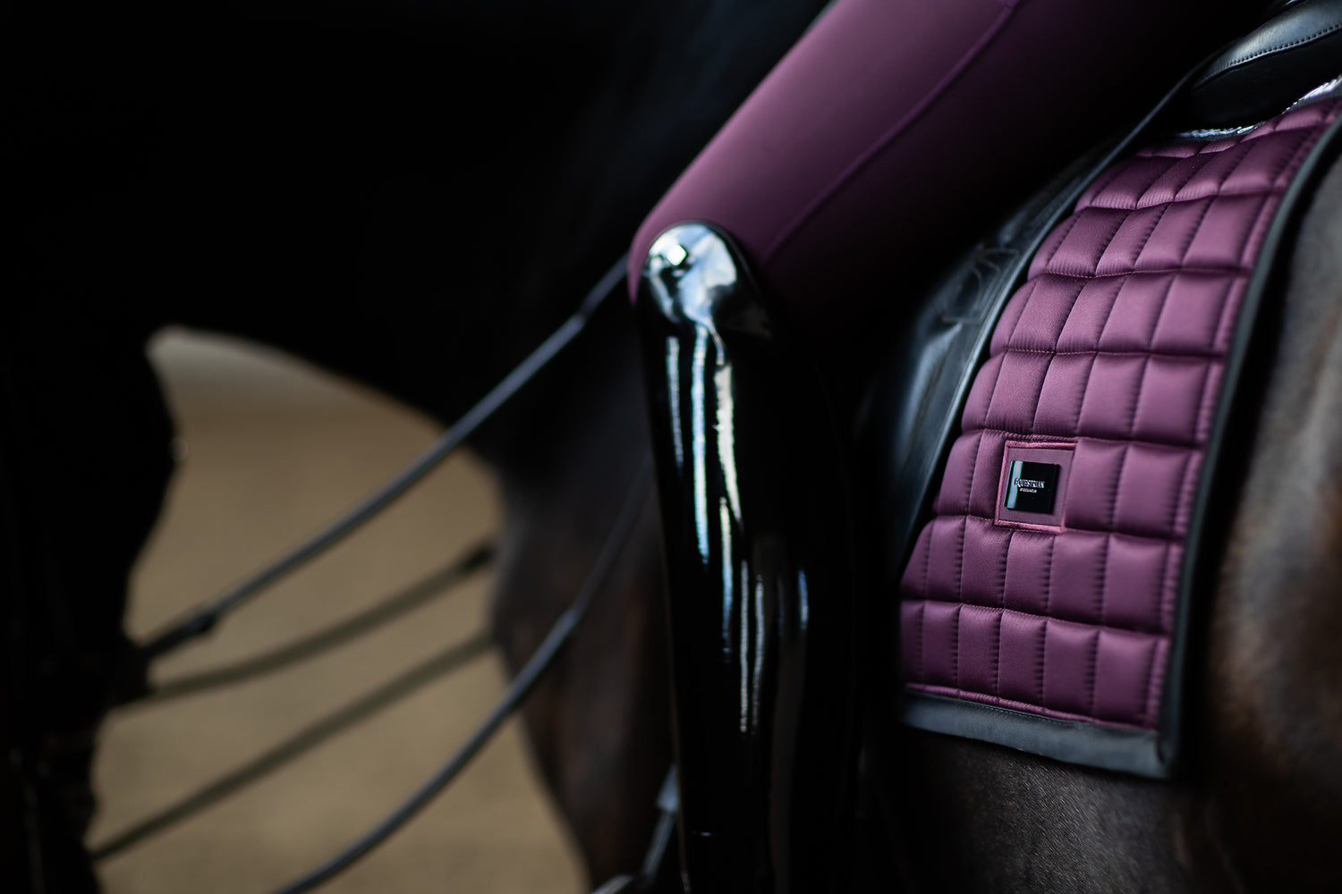 Dressage Saddle Pad Sportive Black Raven